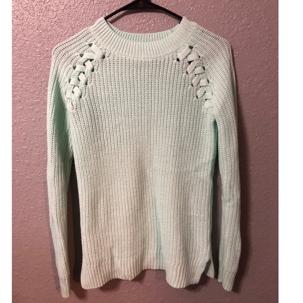 SO Sweater
